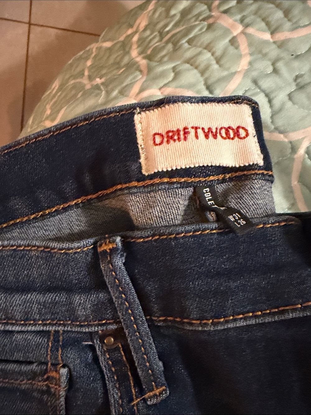 DRIFTWOOD Women's Navy Straight Leg Jeans